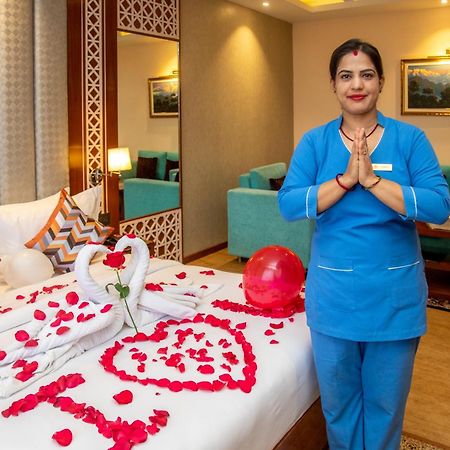 Dream International Hotel لومبيني المظهر الخارجي الصورة