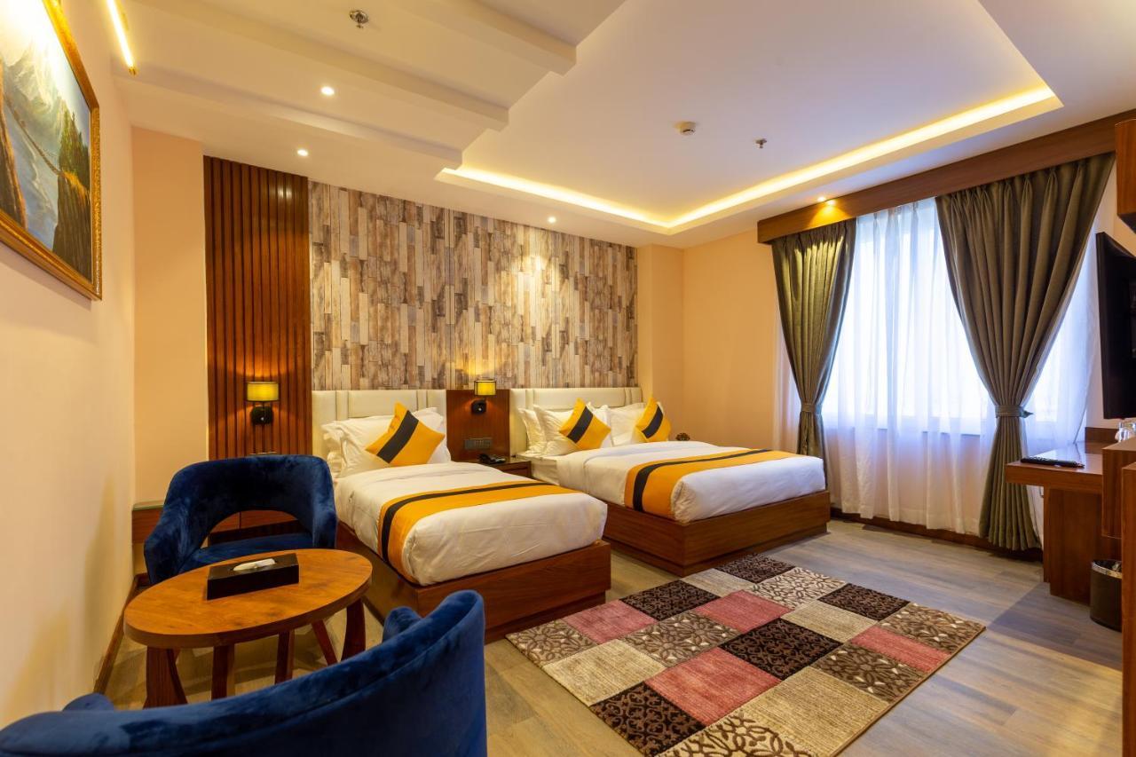 Dream International Hotel لومبيني المظهر الخارجي الصورة