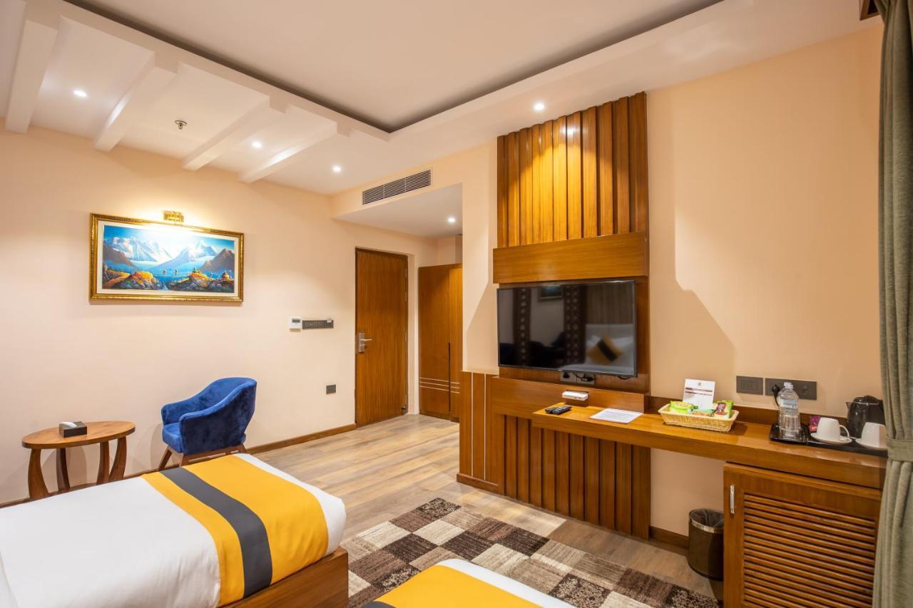 Dream International Hotel لومبيني المظهر الخارجي الصورة