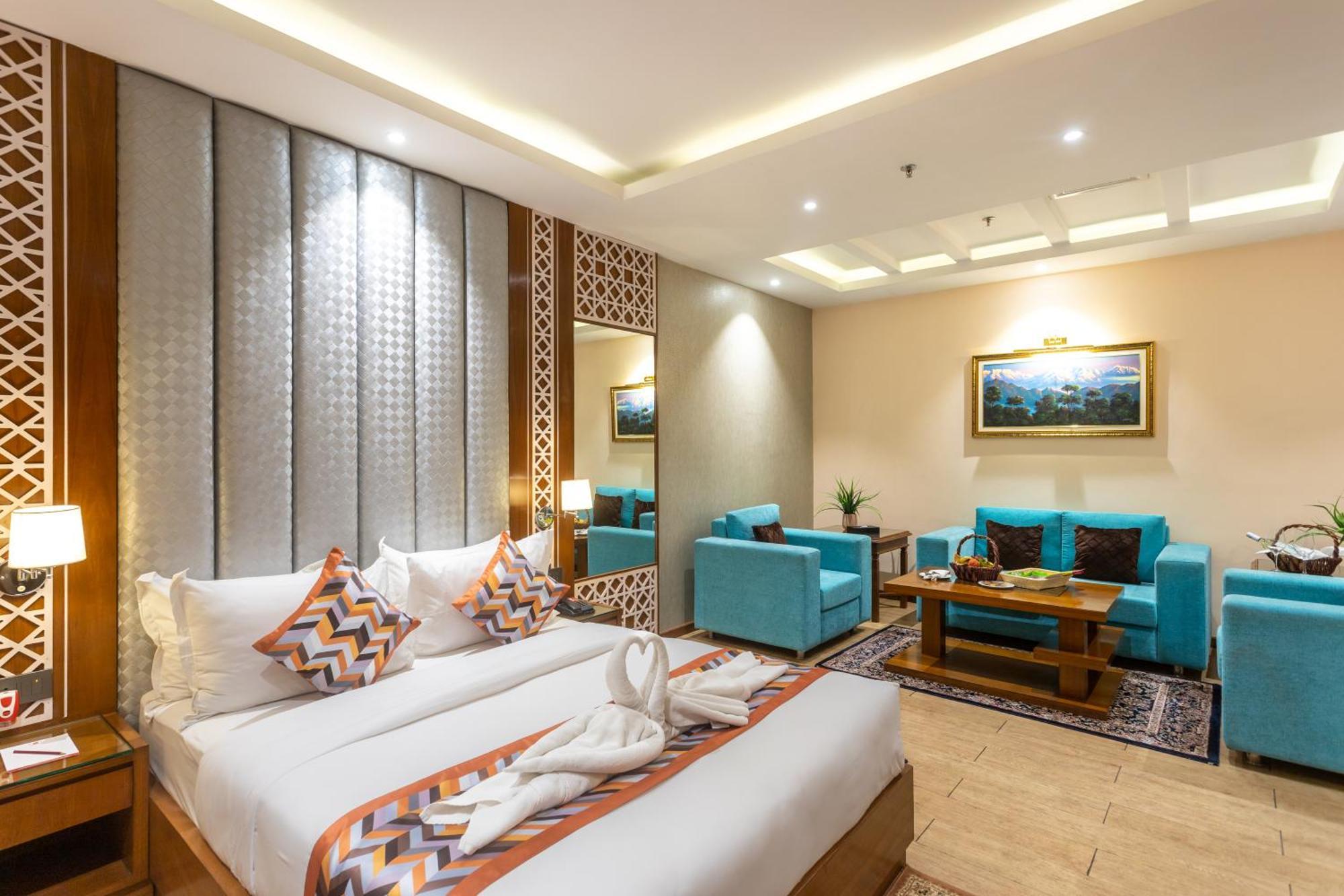 Dream International Hotel لومبيني المظهر الخارجي الصورة