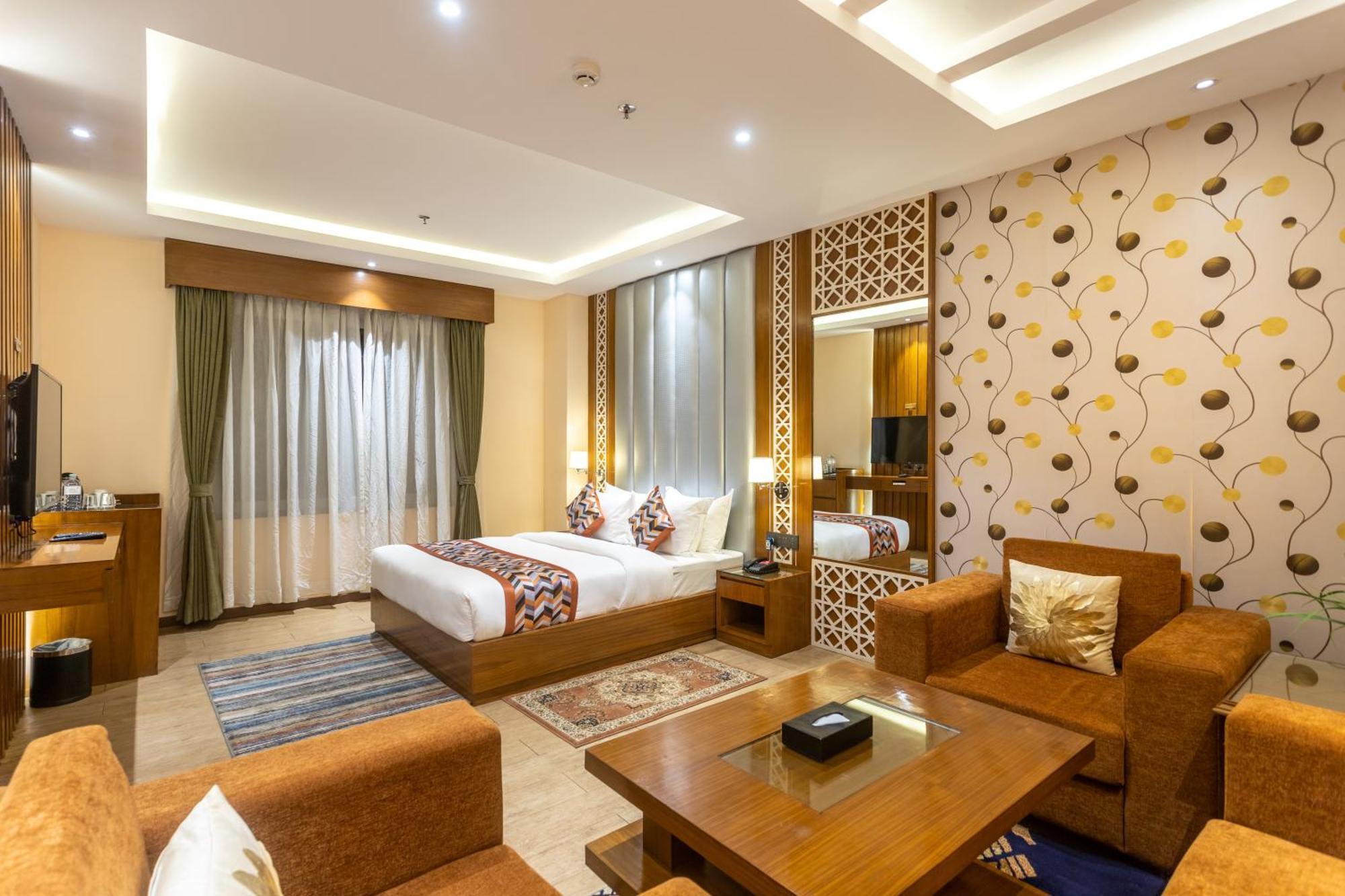 Dream International Hotel لومبيني المظهر الخارجي الصورة