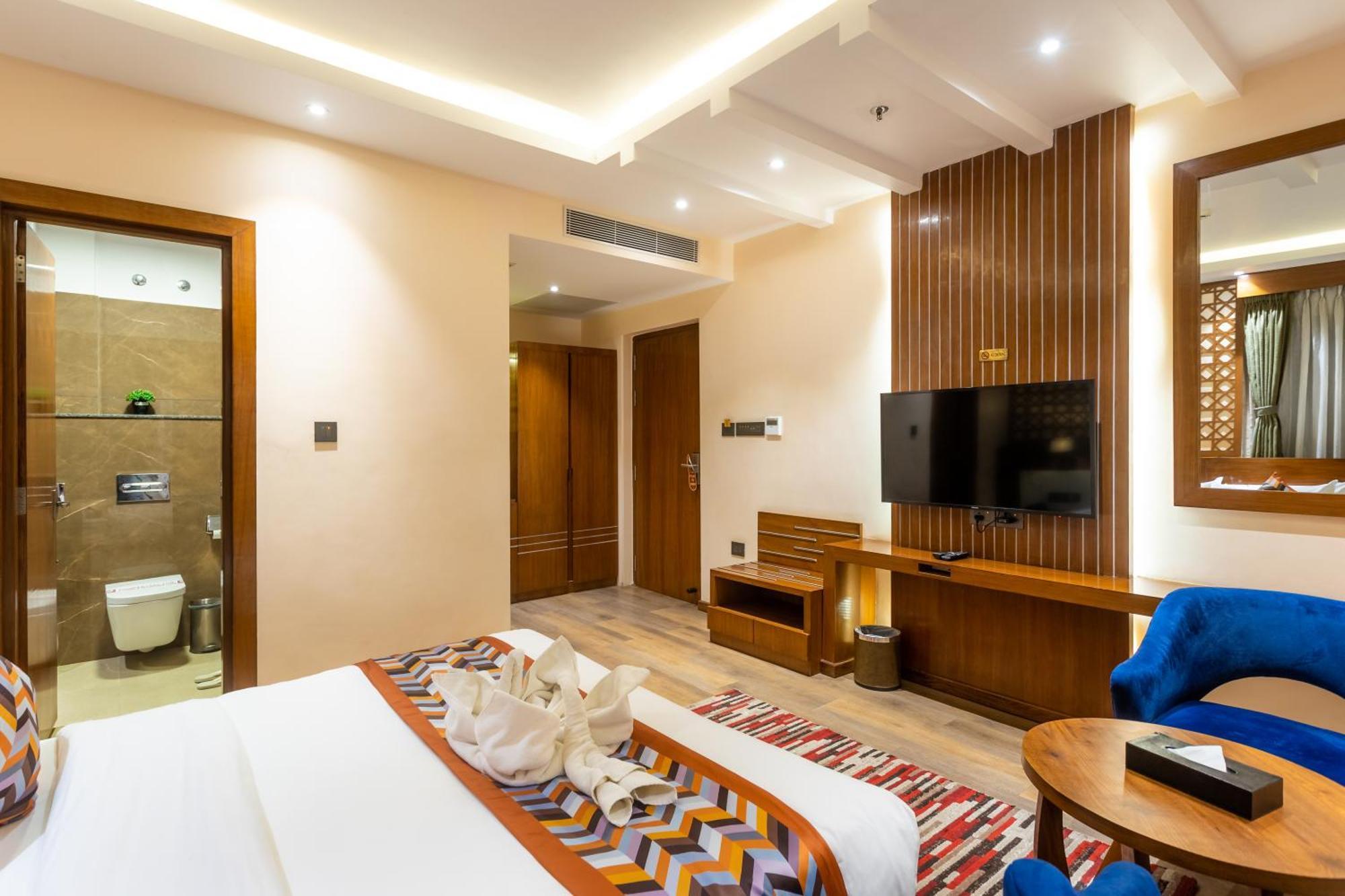 Dream International Hotel لومبيني المظهر الخارجي الصورة