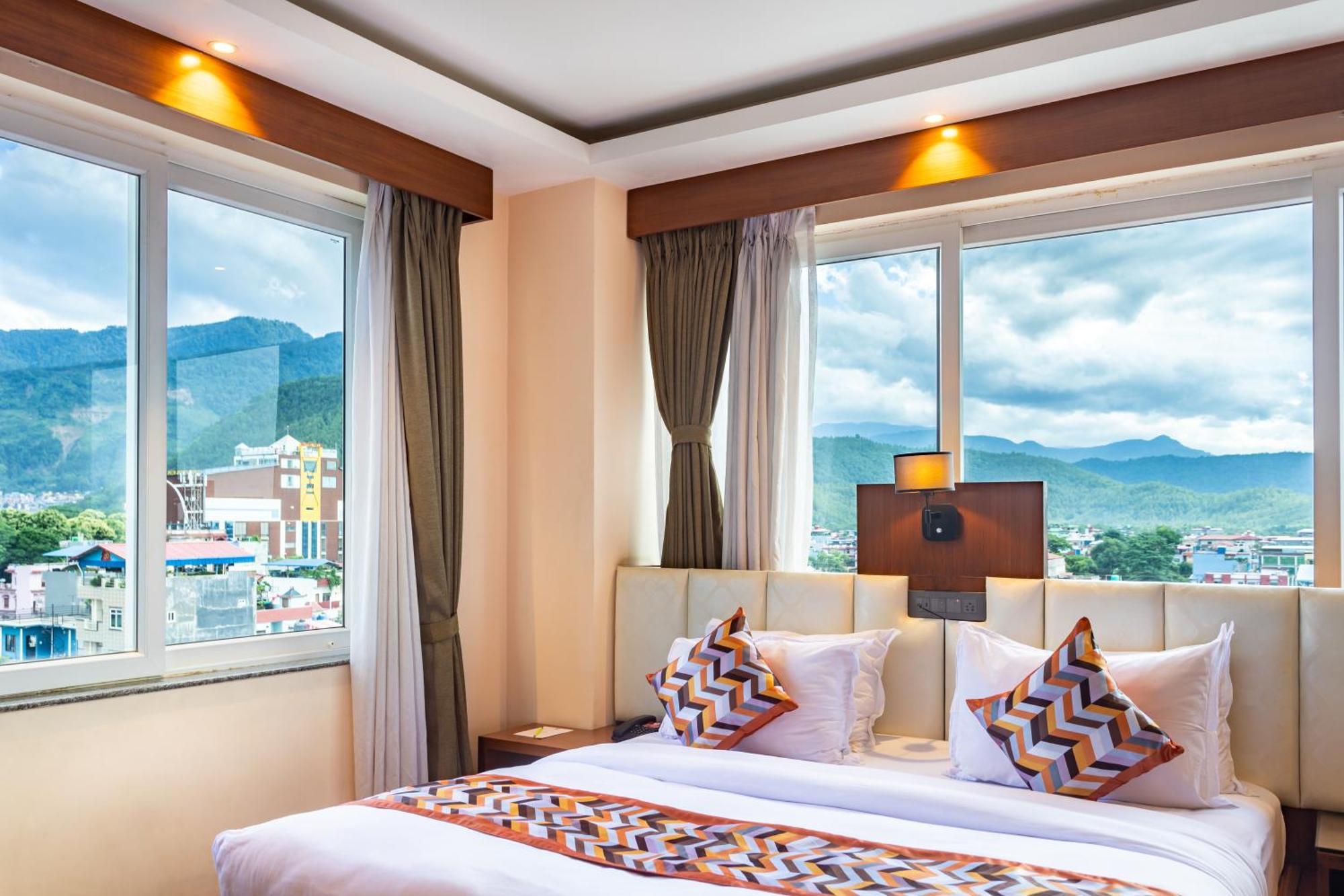 Dream International Hotel لومبيني المظهر الخارجي الصورة